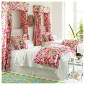 Lily Pulitzer First Impressions Twin Duvet Cover and Pillow Sham